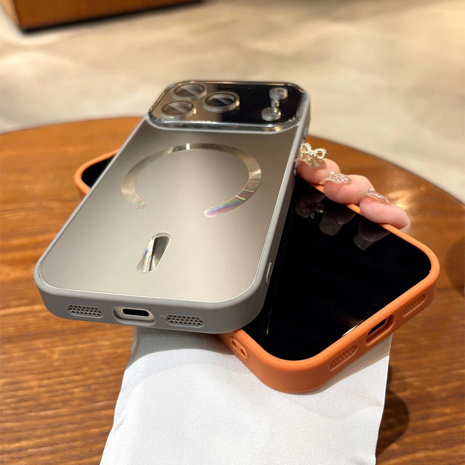 Luxurious Magnetic iPhone Case  – Elegant Protection with Magnetic Strength